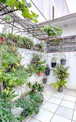 Casa à venda com 200m², 3 quartos e 2 vagasÁrea externa