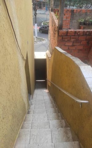Casa à venda com 170m², 3 quartos e 1 vaga Casa à venda com 170m², 3 quartos e 1 vagaCasa 1 - Área externa