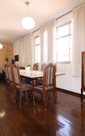 Apartamento à venda com 230m², 4 quartos e 4 vagas Apartamento à venda com 230m², 4 quartos e 4 vagasSala 02