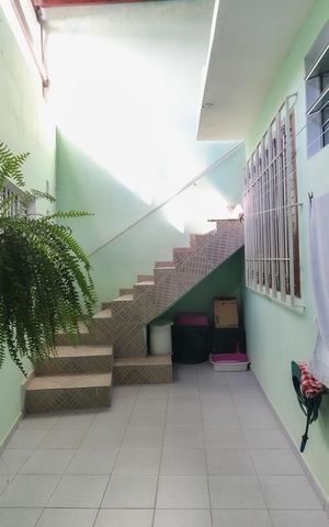 Casa à venda com 300m², 4 quartos e 1 vaga Casa à venda com 300m², 4 quartos e 1 vagaQuintal