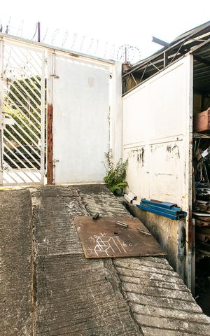 Casa à venda com 280m², 2 quartos e 10 vagasQuintal e Garagem
