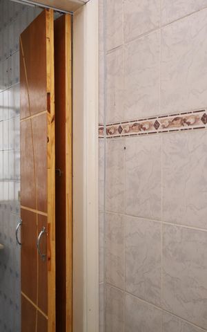 Casa à venda com 140m², 2 quartos e 2 vagasBanheiro 3