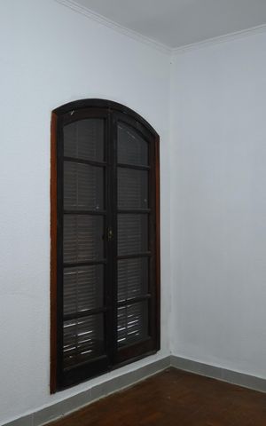 Casa à venda com 140m², 2 quartos e 2 vagasSala 2