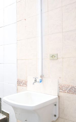 Casa à venda com 140m², 2 quartos e 2 vagasÁrea de Serviço