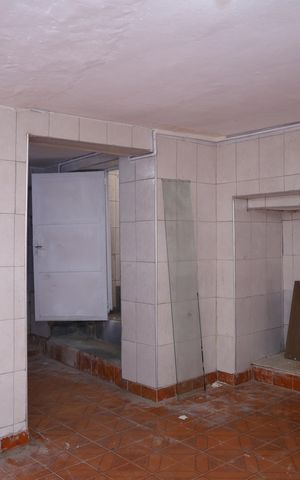 Casa à venda com 140m², 2 quartos e 2 vagasGaragem