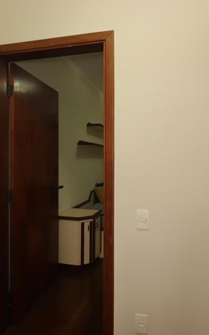 Apartamento à venda com 158m², 4 quartos e 2 vagasCorredor