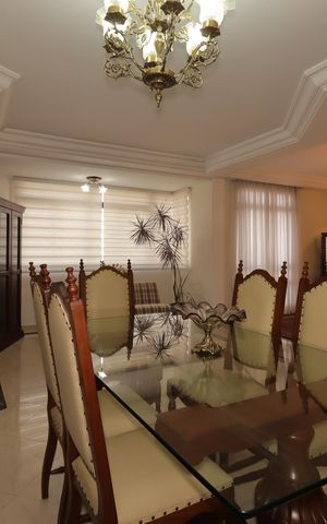 Apartamento à venda com 158m², 4 quartos e 2 vagasSala