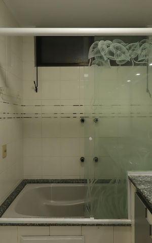 Apartamento à venda com 158m², 4 quartos e 2 vagasBanheiro Social