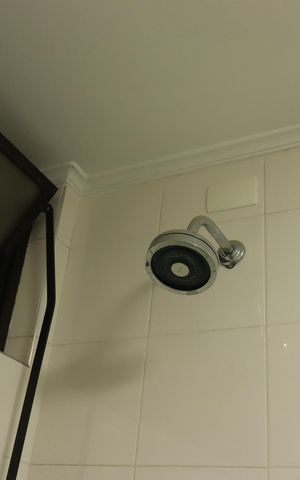 Apartamento à venda com 158m², 4 quartos e 2 vagasBanheiro Social - Chuveiro