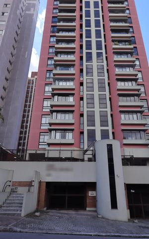Apartamento à venda com 158m², 4 quartos e 2 vagasFachada