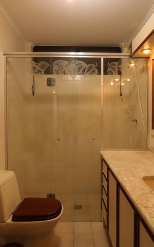 Apartamento à venda com 158m², 4 quartos e 2 vagasBanheiro Social