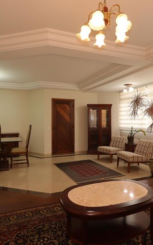 Apartamento à venda com 158m², 4 quartos e 2 vagasSala