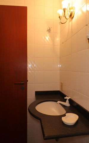 Apartamento à venda com 158m², 4 quartos e 2 vagasLavabo