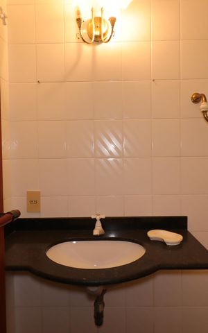 Apartamento à venda com 158m², 4 quartos e 2 vagasLavabo
