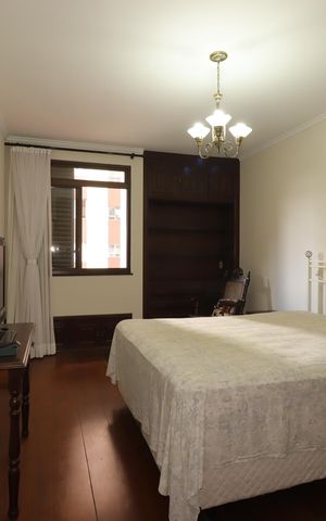 Apartamento à venda com 158m², 4 quartos e 2 vagasSuíte