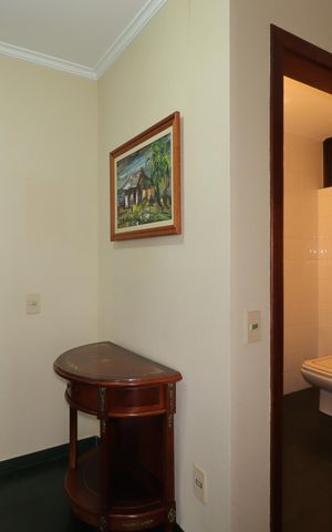 Apartamento à venda com 158m², 4 quartos e 2 vagasCorredor