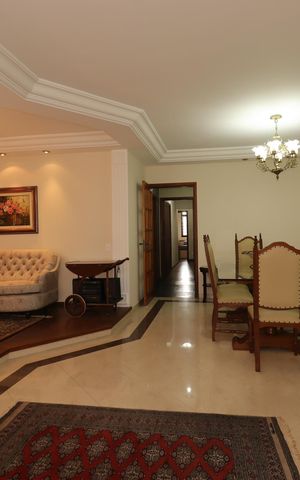 Apartamento à venda com 158m², 4 quartos e 2 vagasSala