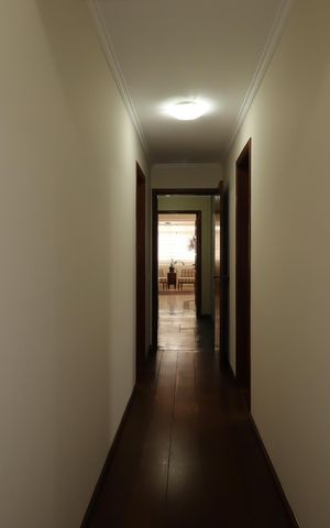 Apartamento à venda com 158m², 4 quartos e 2 vagasCorredor