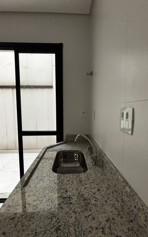 Apartamento à venda com 65m², 2 quartos e 1 vagaSala - Cozinha
