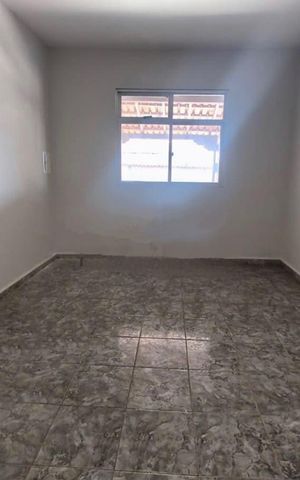 Casa para alugar com 360m², 4 quartos e sem vagaSala
