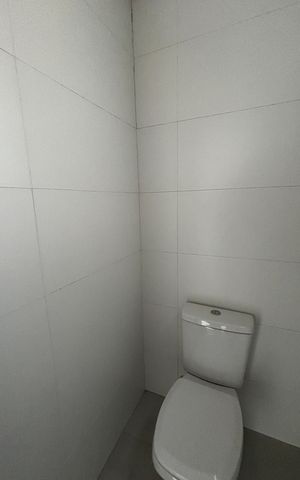 Apartamento à venda com 101m², 2 quartos e 2 vagasCobertura - Banheiro