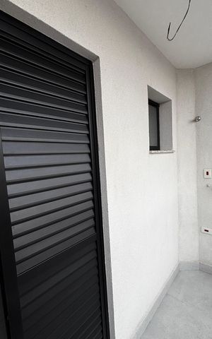 Apartamento à venda com 101m², 2 quartos e 2 vagasVaranda da Suíte 