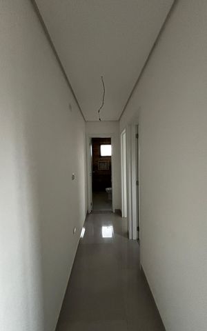 Apartamento à venda com 101m², 2 quartos e 2 vagasCorredor