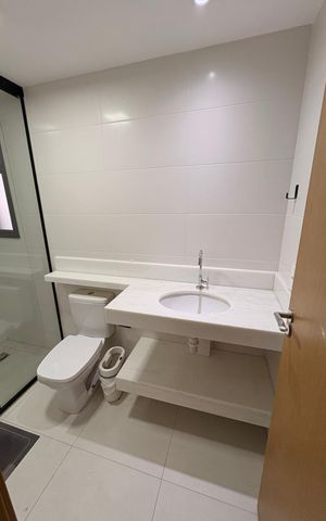 Apartamento à venda com 70m², 3 quartos e 1 vaga Apartamento à venda com 70m², 3 quartos e 1 vagaBanheiro