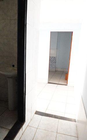Apartamento para alugar com 155m², 4 quartos e sem vaga Apartamento para alugar com 155m², 4 quartos e sem vagaCorredor