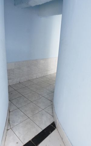 Apartamento para alugar com 155m², 4 quartos e sem vaga Apartamento para alugar com 155m², 4 quartos e sem vagaCorredor