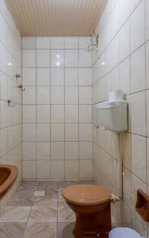 Casa para alugar com 250m², 3 quartos e 1 vaga Casa para alugar com 250m², 3 quartos e 1 vagaBanheiro 2