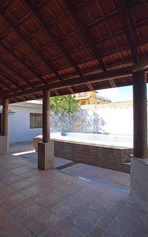 Casa para alugar com 250m², 3 quartos e 1 vaga Casa para alugar com 250m², 3 quartos e 1 vagaÁrea externa
