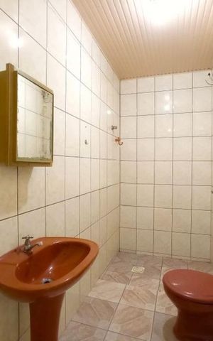 Casa para alugar com 250m², 3 quartos e 1 vaga Casa para alugar com 250m², 3 quartos e 1 vagaBanheiro 2