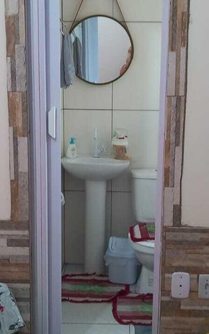 Casa de condomínio para alugar com 48m², 2 quartos e 2 vagas Casa de condomínio para alugar com 48m², 2 quartos e 2 vagasQuarto