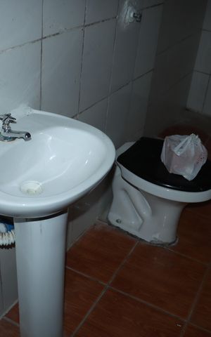 Casa para alugar com 50m², 2 quartos e sem vagaBanheiro