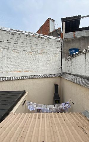 Casa para alugar com 104m², 2 quartos e 2 vagasQuarto 1 Vista