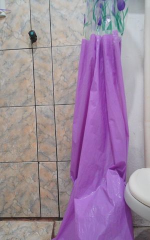 Casa à venda com 400m², 2 quartos e 4 vagasBanheiro