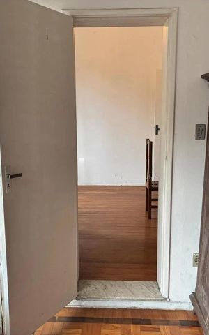 Casa à venda com 238m², 4 quartos e 4 vagas