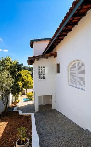 Casa à venda com 301m², 3 quartos e 3 vagas