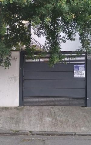 Casa à venda com 75m², 2 quartos e 1 vaga Casa à venda com 75m², 2 quartos e 1 vagaFachada