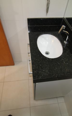 Casa à venda com 75m², 2 quartos e 1 vagaQuarto 1 - Banheiro