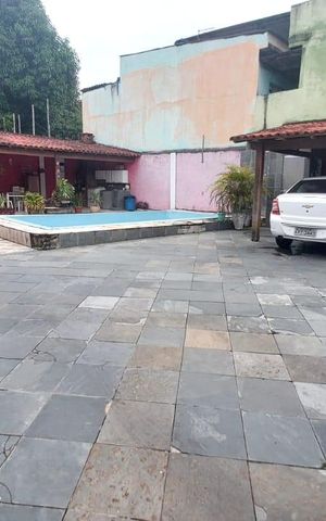Casa à venda com 290m², 3 quartos e 5 vagas