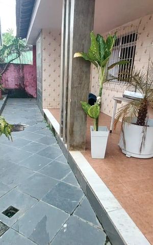 Casa à venda com 290m², 3 quartos e 5 vagas