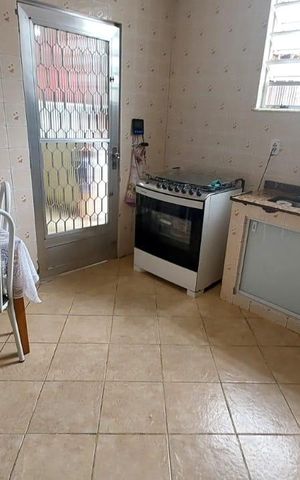 Casa à venda com 290m², 3 quartos e 5 vagas Casa à venda com 290m², 3 quartos e 5 vagasCozinha