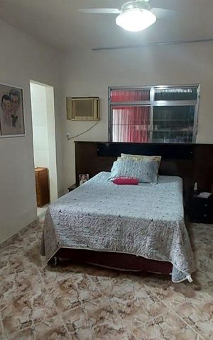Casa à venda com 290m², 3 quartos e 5 vagas Casa à venda com 290m², 3 quartos e 5 vagasQuarto