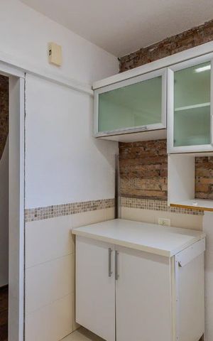 Apartamento para alugar com 140m², 2 quartos e 3 vagas Apartamento para alugar com 140m², 2 quartos e 3 vagasCozinha