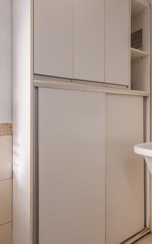 Apartamento para alugar com 140m², 2 quartos e 3 vagas Apartamento para alugar com 140m², 2 quartos e 3 vagasÁrea de serviço