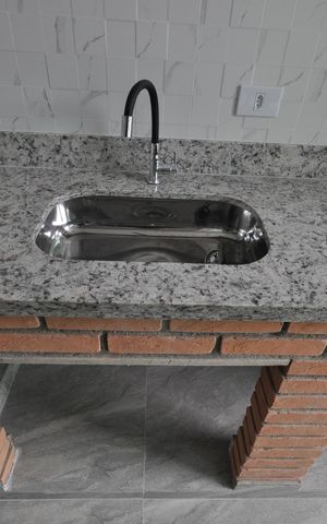 Casa à venda com 86m², 3 quartos e 3 vagasChurrasqueira
