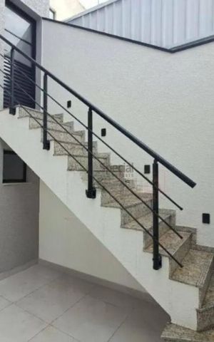 Casa à venda com 170m², 3 quartos e 4 vagas