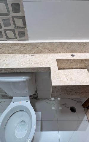 Casa à venda com 110m², 2 quartos e 2 vagas Casa à venda com 110m², 2 quartos e 2 vagasBanheiro da Suíte 1